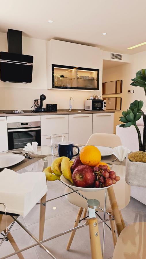 Nogalera Quintessence Apartment With Private Parking By Namaste Elite Torremolinos Ngoại thất bức ảnh
